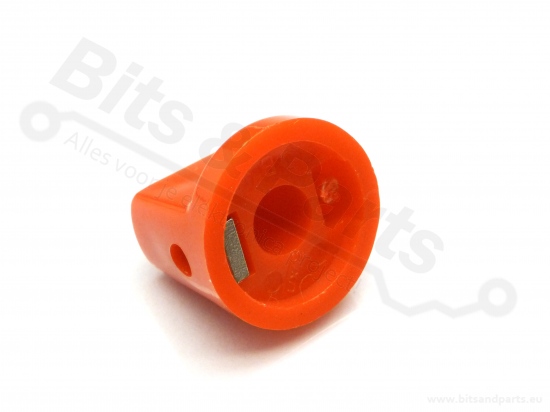 Button Davies Clone 1510 Red